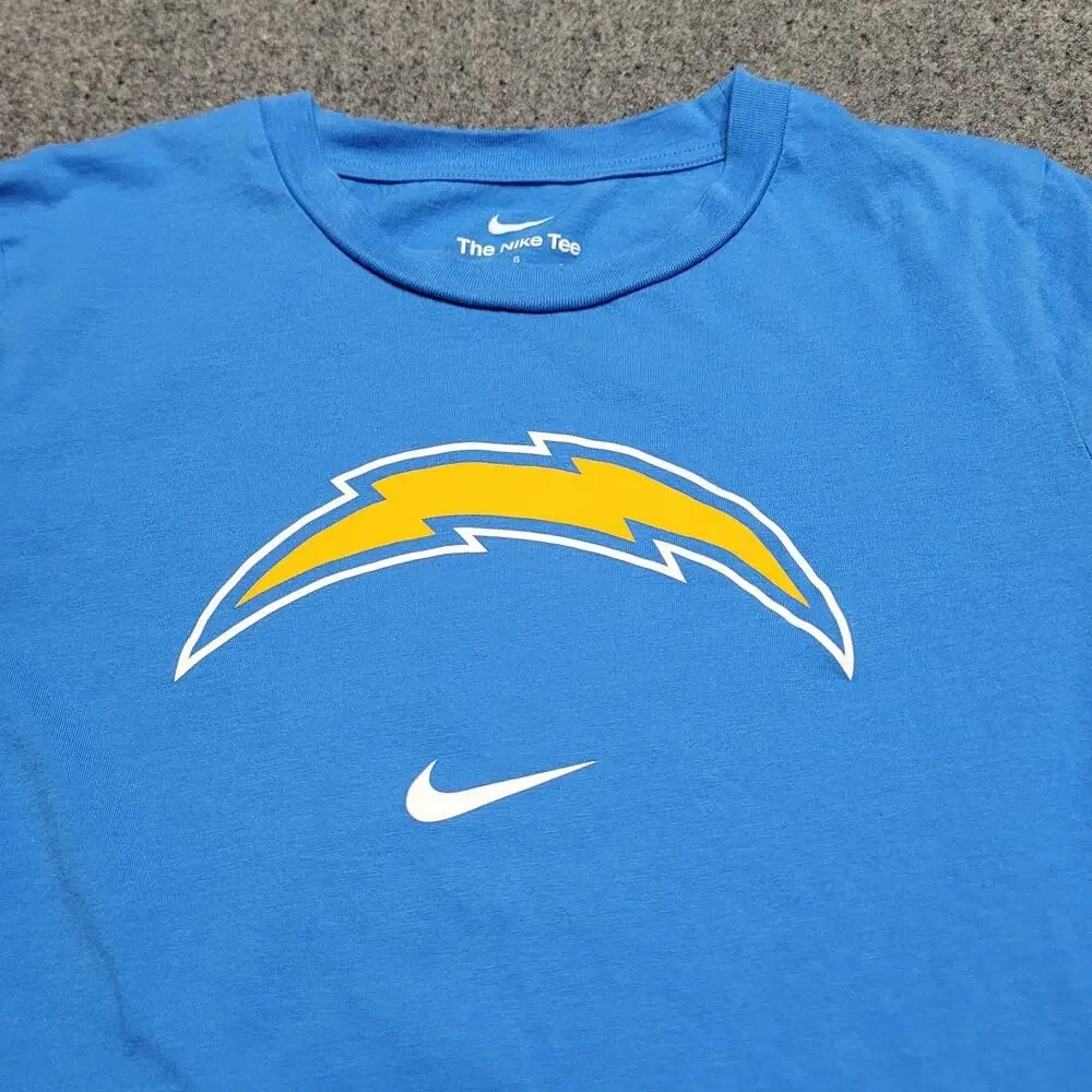 Nike LA Chargers Shirt Youth Large Powder Blue Center Swoosh San Diego Bolt